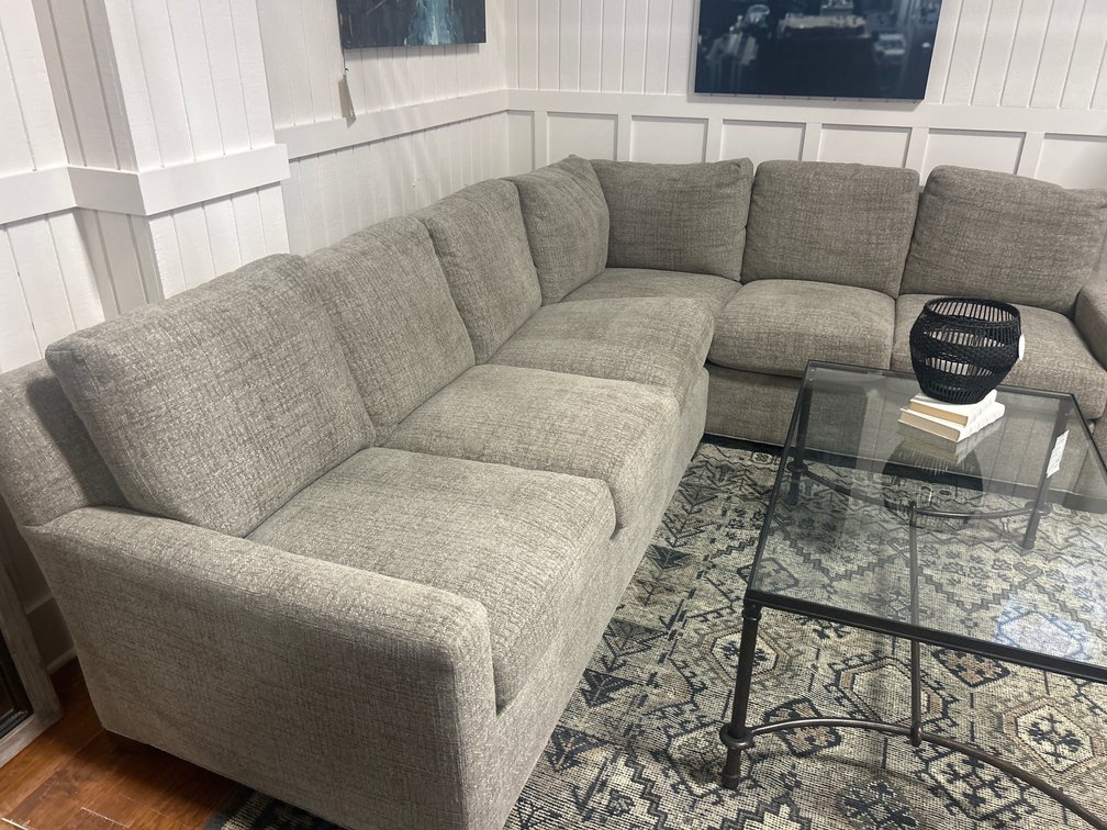 Wesley Hall "Signature Elements" Upholstered 2pc Sectional