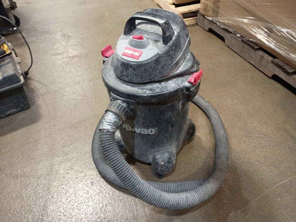 Shop-Vac 6-Gallon Wet/Dry Vacuum