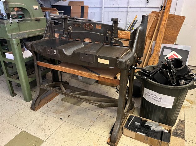 Image for FREZZI Electronics Inc. - Machine Shop, Electronics Test Equipment & Professional Broadcast Lighting Auction