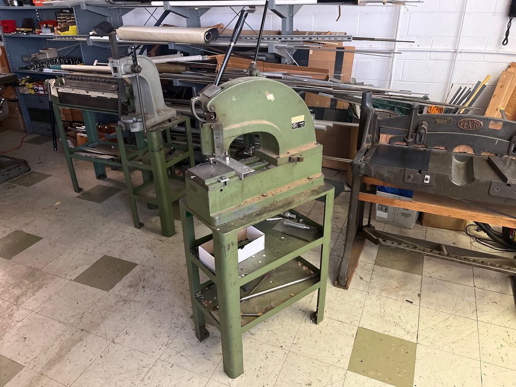 Image for FREZZI Electronics Inc. - Machine Shop, Electronics Test Equipment & Professional Broadcast Lighting Auction