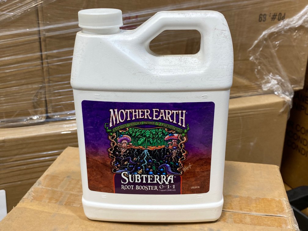 {case} Mother Earth Subterra Root Booster 0-1-1 (1 Quart)