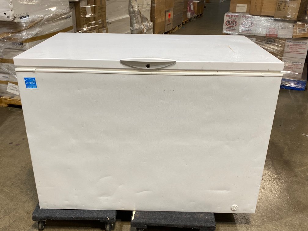 Frigidaire 14.8 Cu. Ft. Free-Standing Chest Freezer