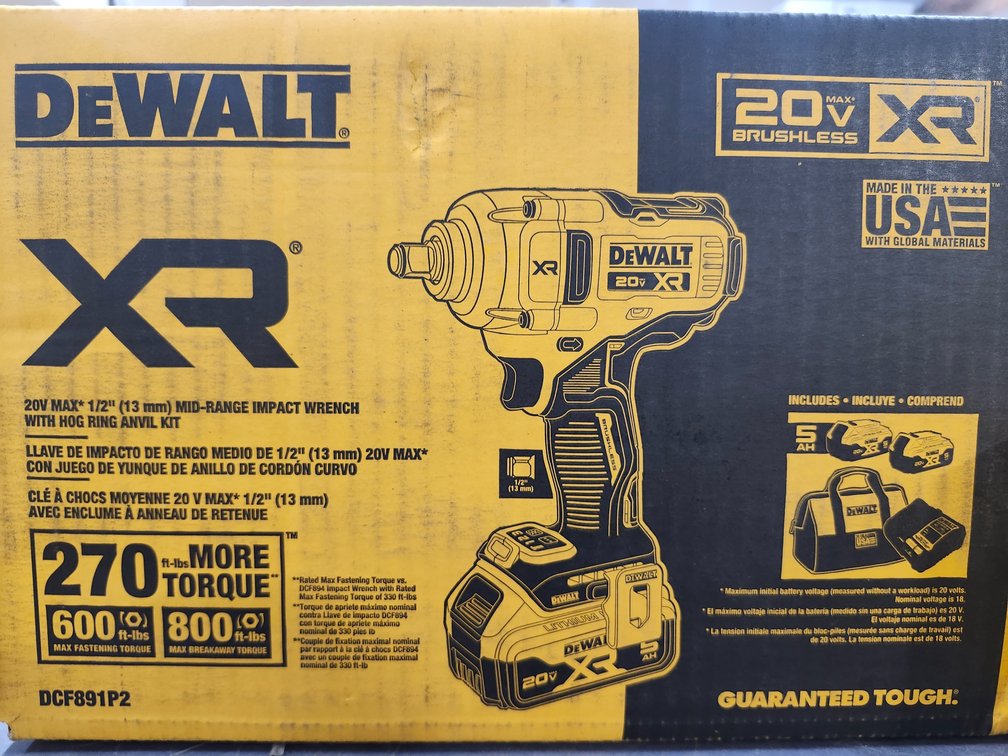 DeWalt DCF891P2 20V MAX XR 1/2" Mid-Range Impact Wrench Kit w/ Hog Ring Anvil