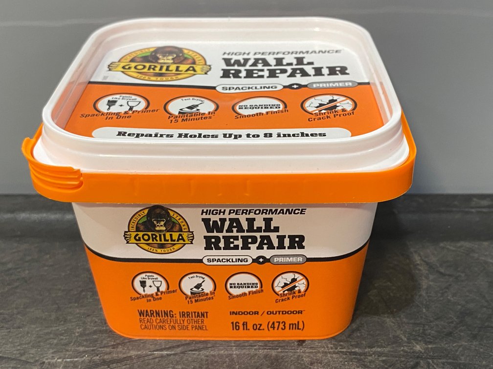 {case} Gorilla 16fl.oz High Performance Wall Repair