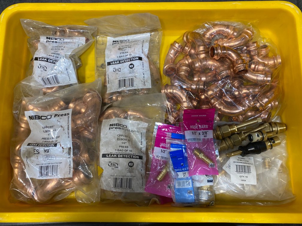 A Group of Ass't Copper & Brass Fittings