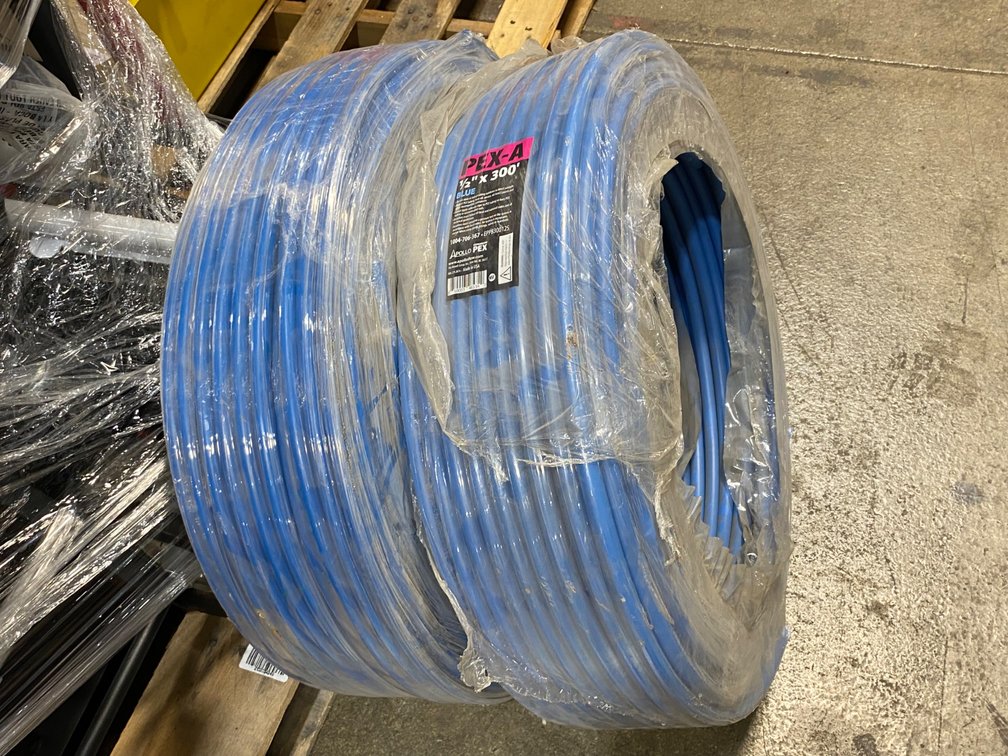 {each} Apollo Pex-A 1/2" x 300' Pipe Roll
