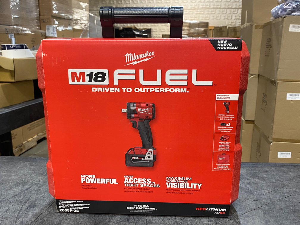 Milwaukee M18 FUEL Cordless 1/2" Compact Impact Wrench Kit