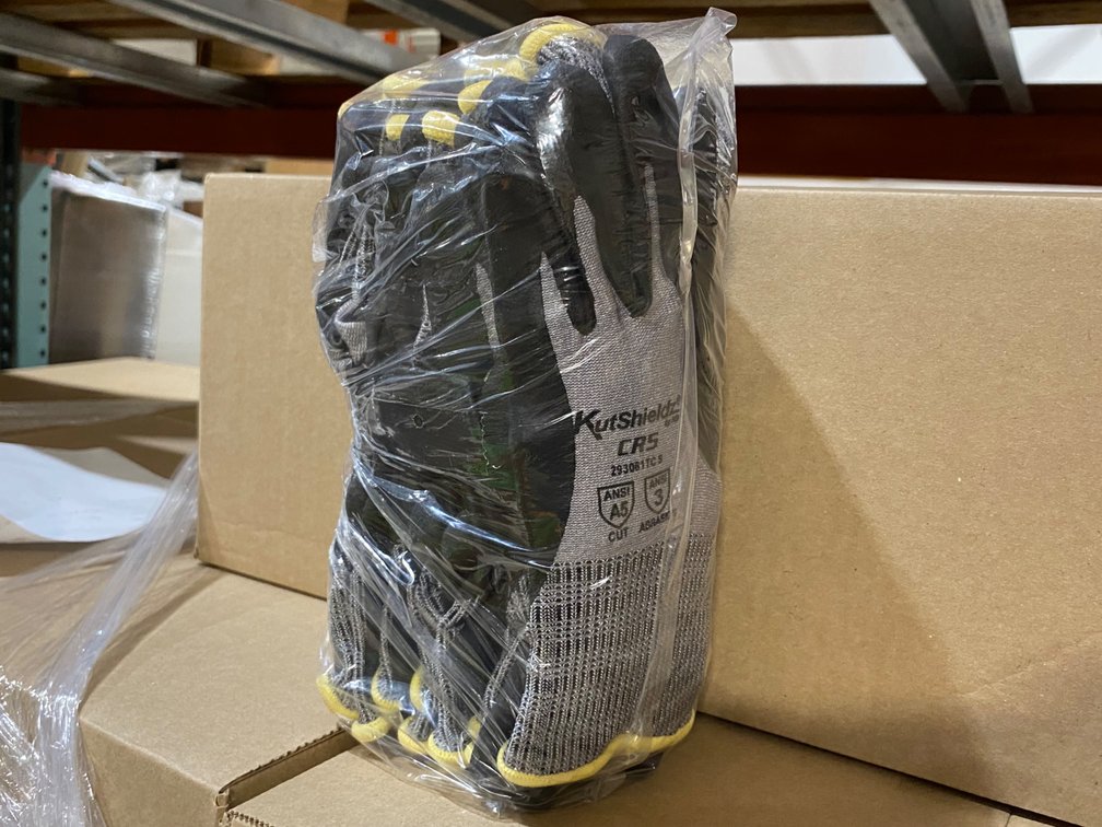 {case} NSI KutShieldz CR5 Cut Resistant Gloves, Small (6 Dozen Pairs Per Case)