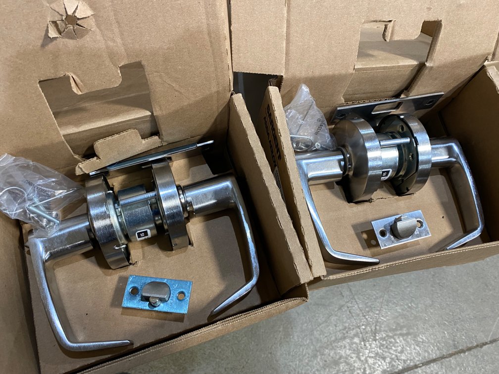 {each} Sargent Assa Abloy Heavy-Duty Cylindrical Lever Lockset