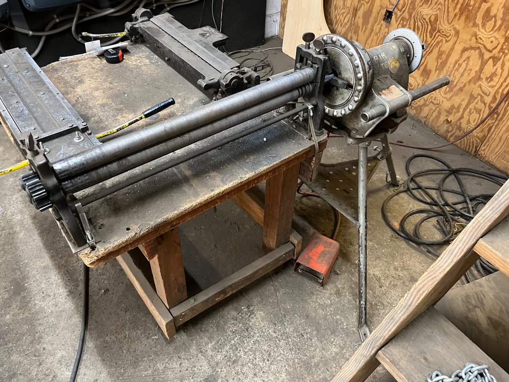Ridgid 300-T2 Pipe Threader and Roll Bender