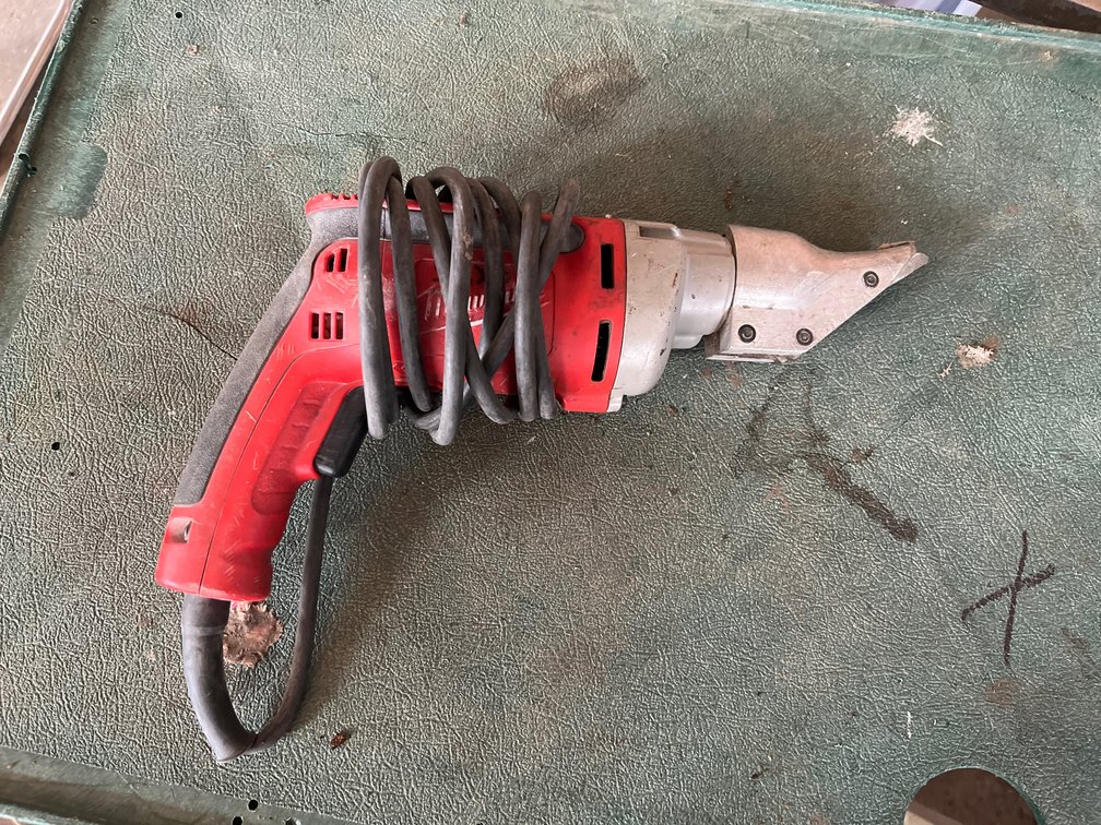 Milwaukee 6852-20 Corded 16-Gauge Shear