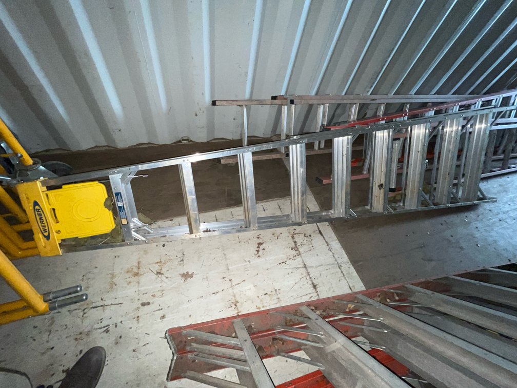 Werner 10' Aluminum Step Ladder