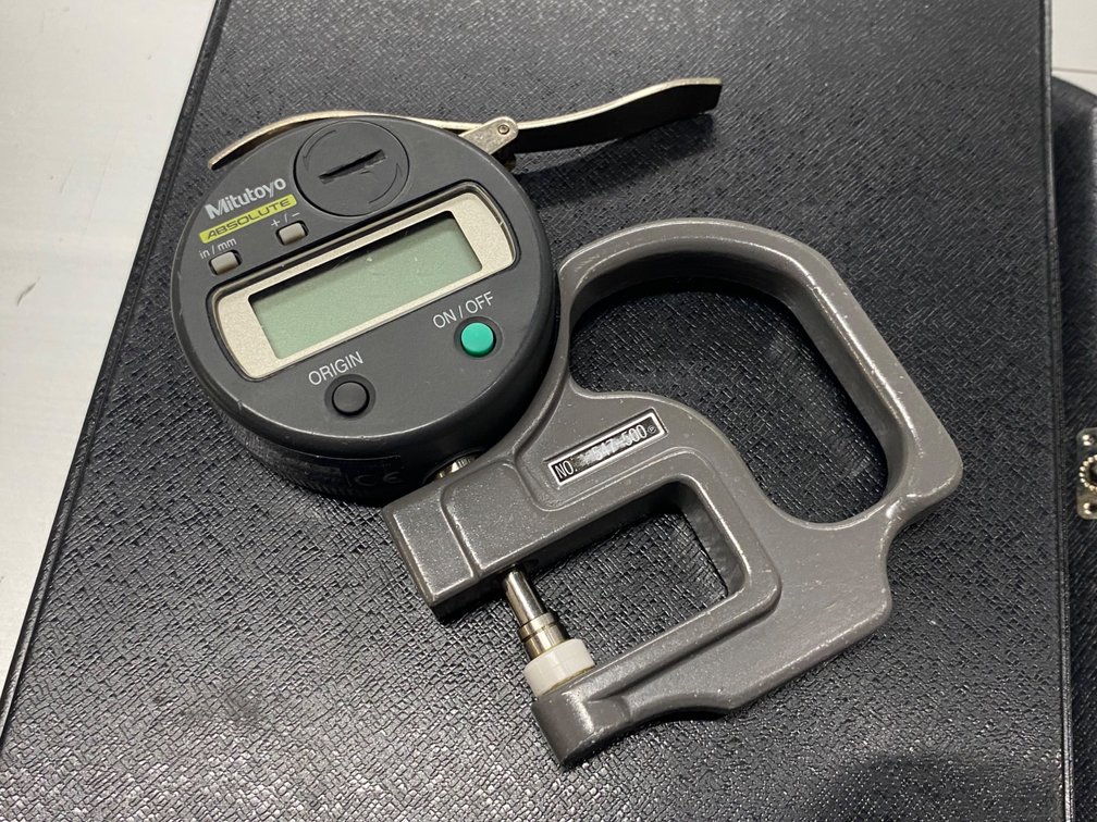Mitutoyo 547-500 Digital Thickness Gauge 0-12mm