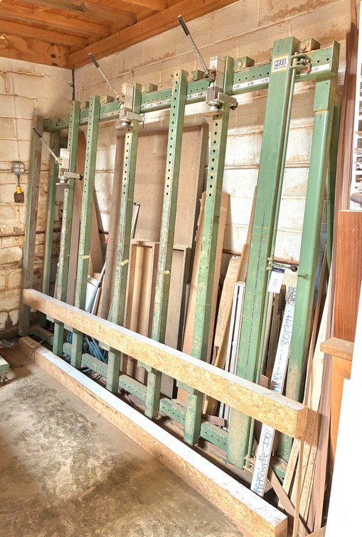 {each} Hess KP 2000, Manual Frame and Door Clamp
