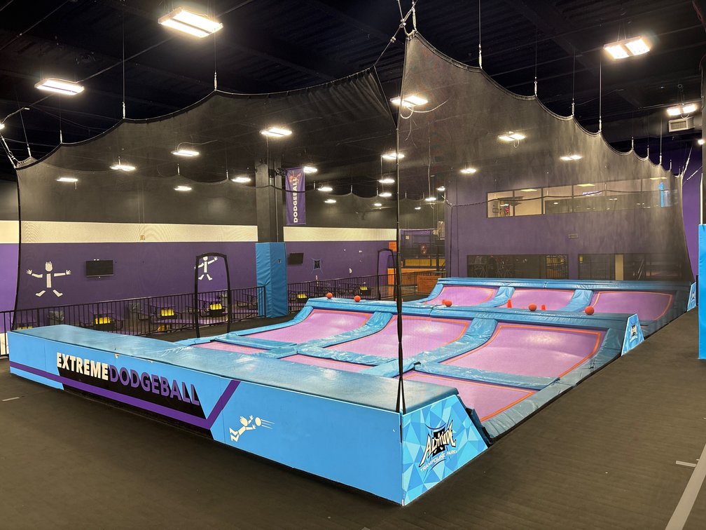 Fun Spot Dodgeball Trampoline Court