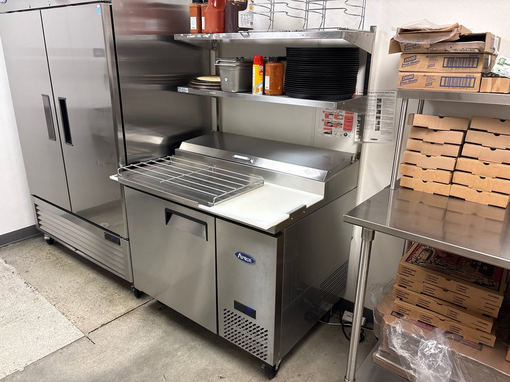 Atosa 44” S/S Pizza Prep Station w/2-Tier Over Shelf