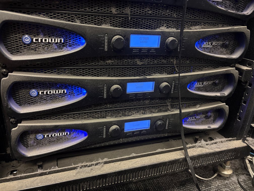 Crown XLS 1502 Power Amplifier