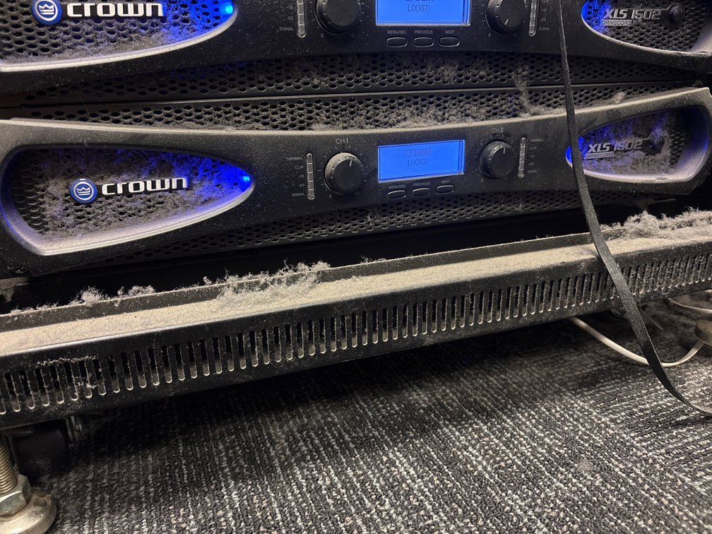 Crown XLS 1502 Power Amplifier