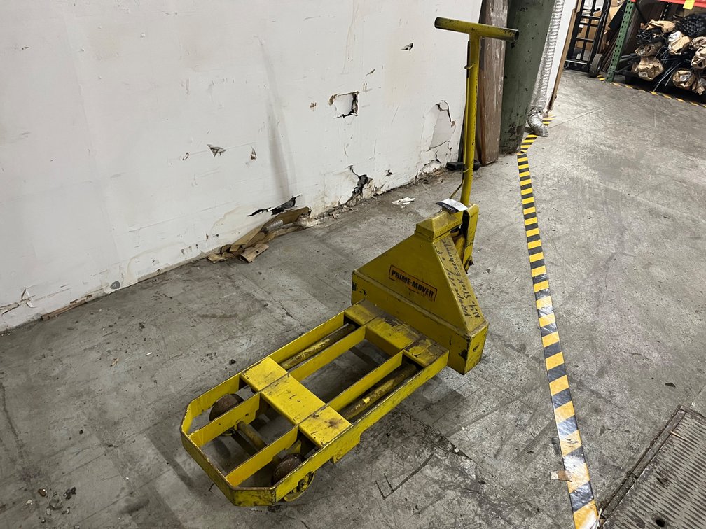 Prime-Mover Hydraulic Material Handling Truck