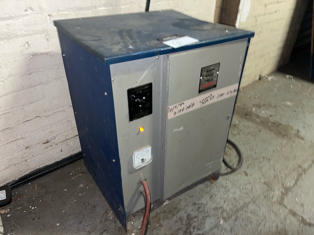 North East 24V Battery Charger