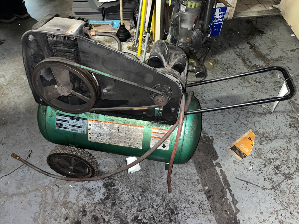 SpeedAire 20-Gallon Portable Horizontal Air Compressor