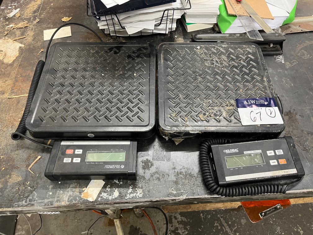 {each} Global 400lb Capacity Tabletop Digital Scale