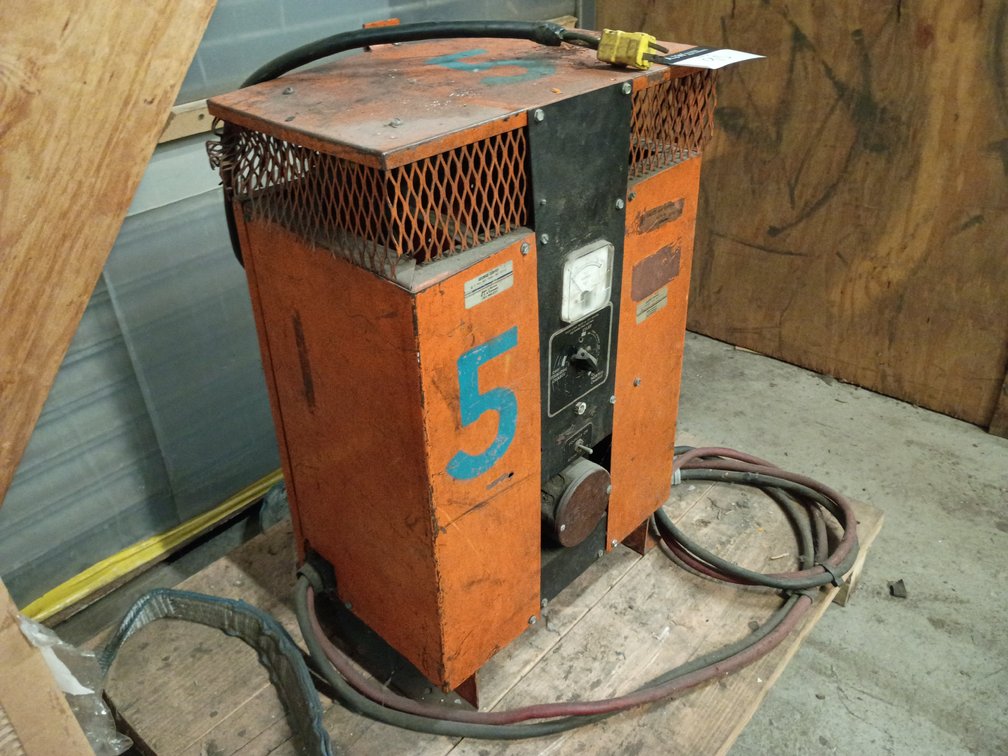 12V Battery Charger
