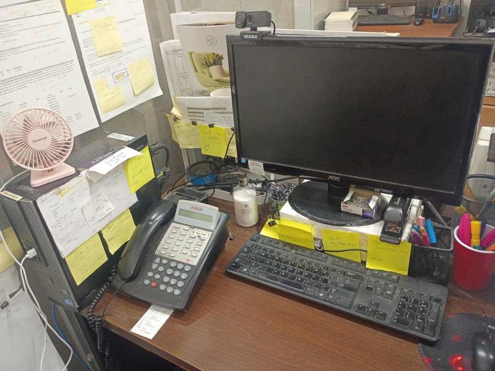 A Group of (8) Ass't Dell Desktop Computer Workstations
