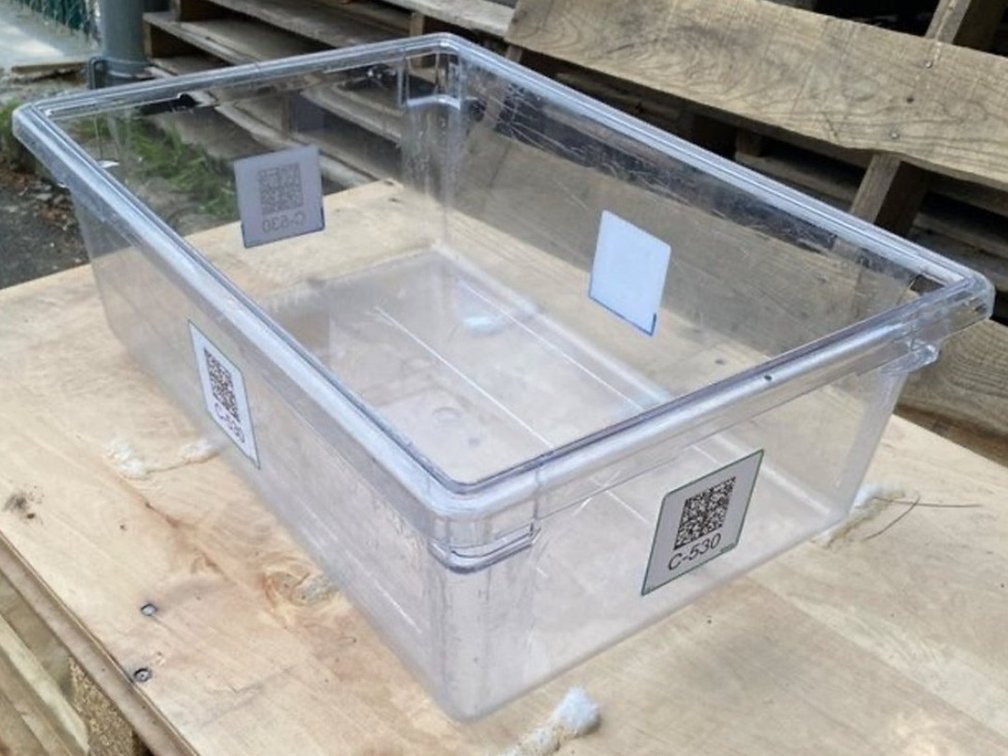 {each} Cambro 26"L x 18"W x 9"H, 13 Gal. Polycarbonate Food Storage Bin