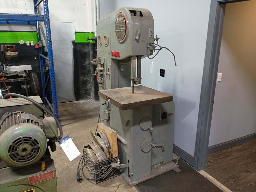 DoAll Job Selector Contour Bandsaw Machine w/ Built-In Welder