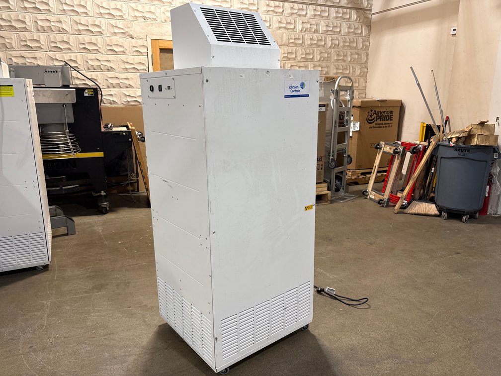 Koch IsoClean CM Freestanding HEPA Air Cleaner