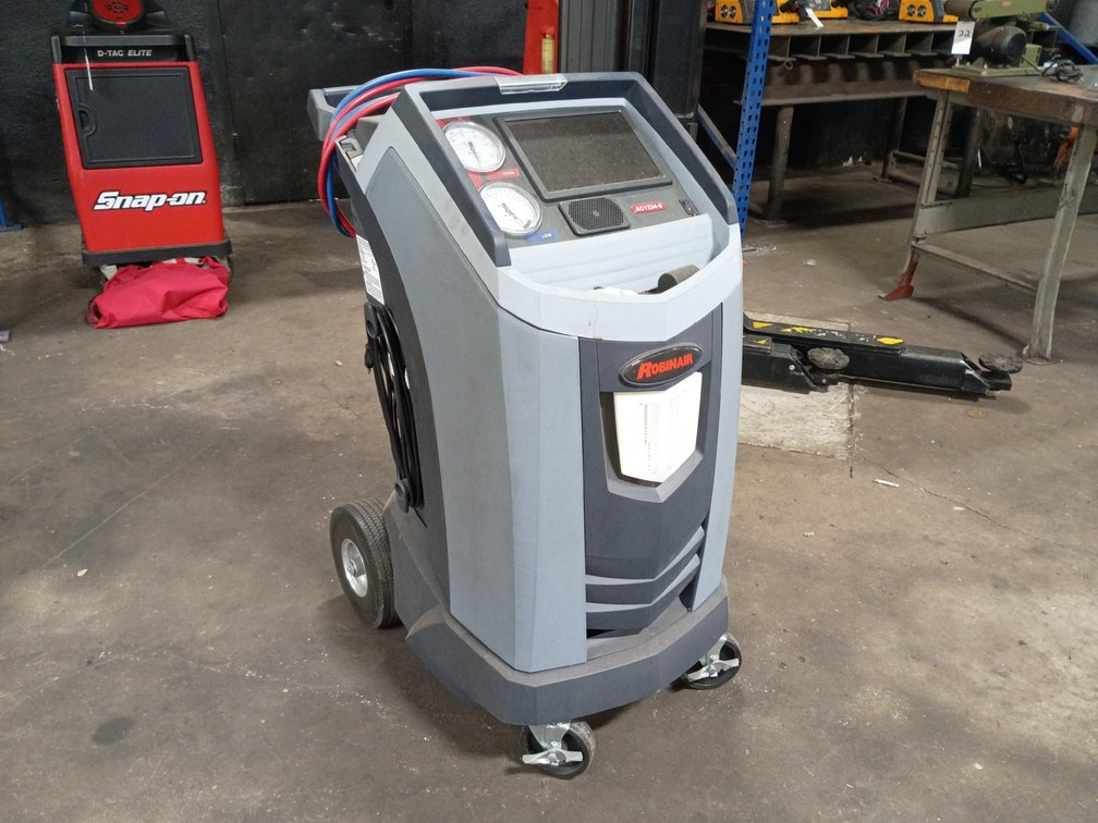 Robinair Refrigerant Recovery System