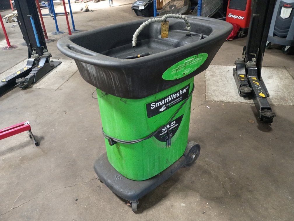 SmartWasher Portable Parts and Brake Washer
