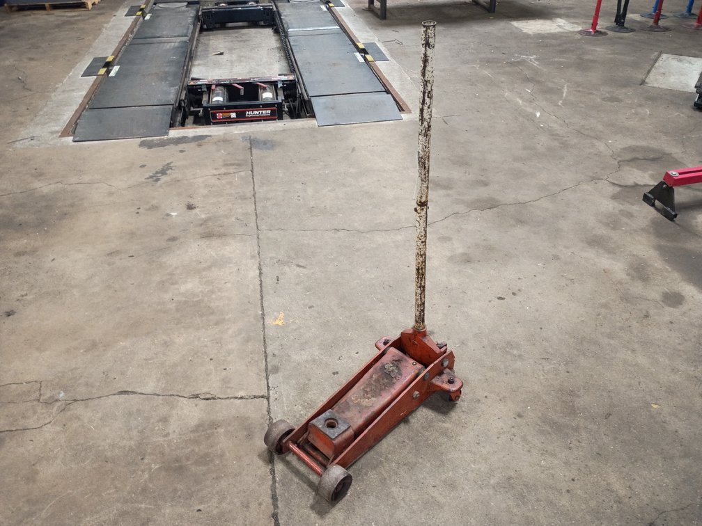 Hydraulic Floor Jack