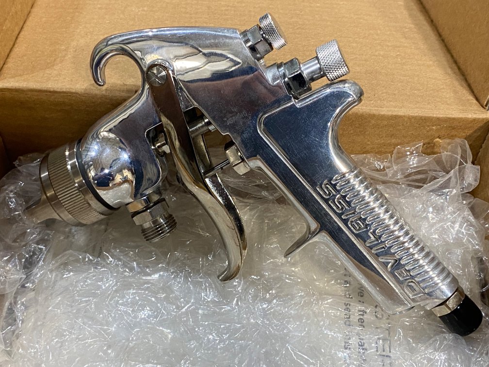 DeVilbiss Pneumatic Spray Gun