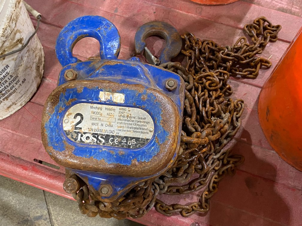 Ross 2-Ton Chain Hoist