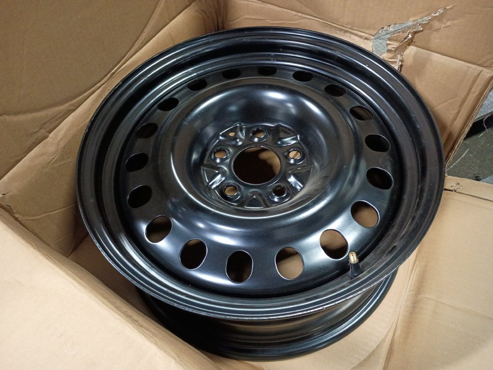 Liquid Metal Atom 17x7 5-Lug 17" Steel Wheel