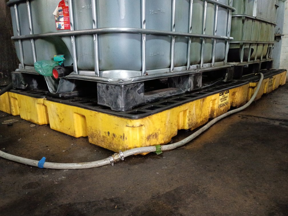 {each} Eagle Spill Containment Platform