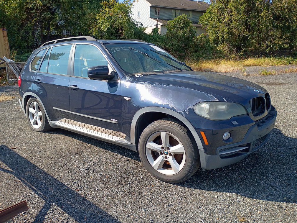 2007 BMW X5 3.0si SUV (non-operational)