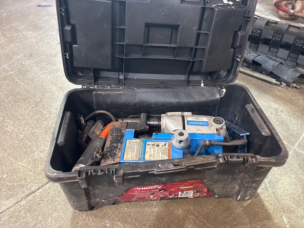 Hougen HMD904 Portable Magnetic Drill