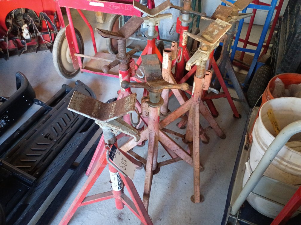 {each} Ass't V-Head Pipe Stands