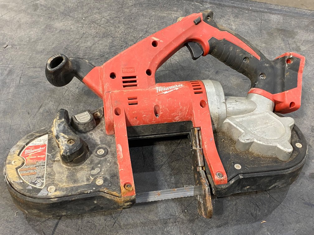 Milwaukee 2629-20 Cordless Band Saw