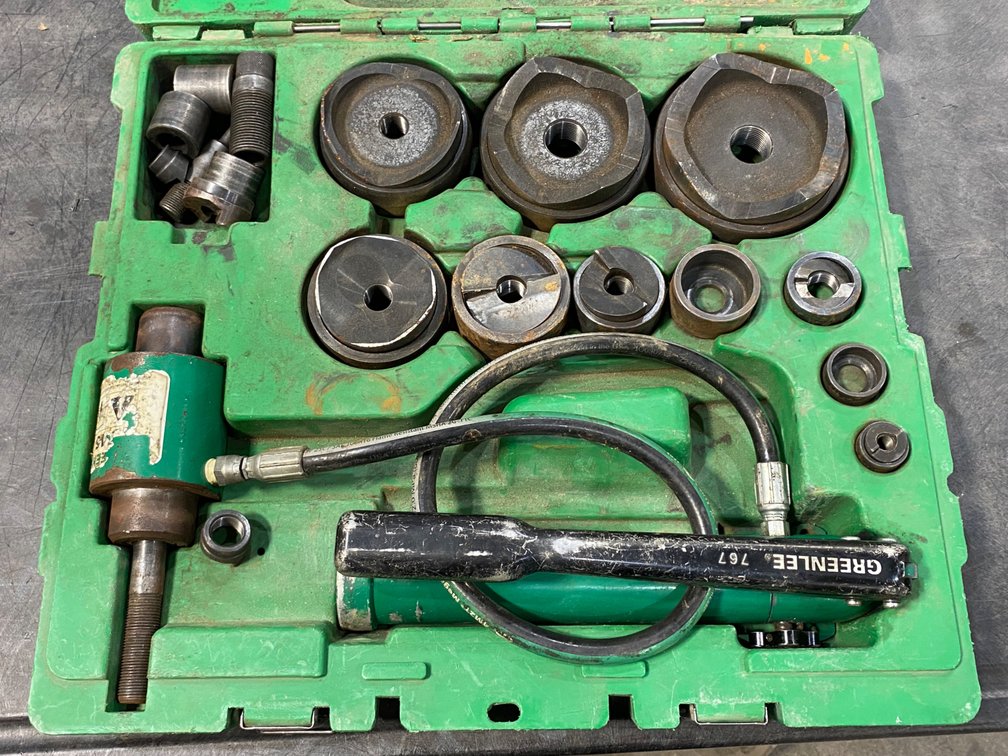 Greenlee Hydraulic Punch Driver Kit