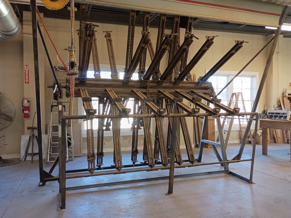 Doucet SRM, 8-Section Pneumatic Clamp Carrier