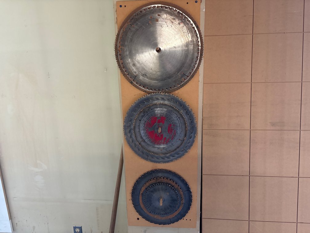 {each} Ass't Circular Saw Blades
