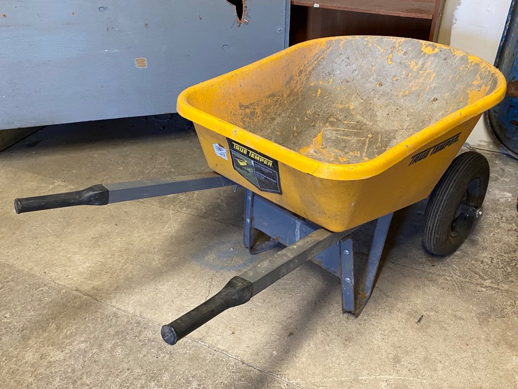 True Temper 6 Cu. Ft. Poly Wheelbarrow