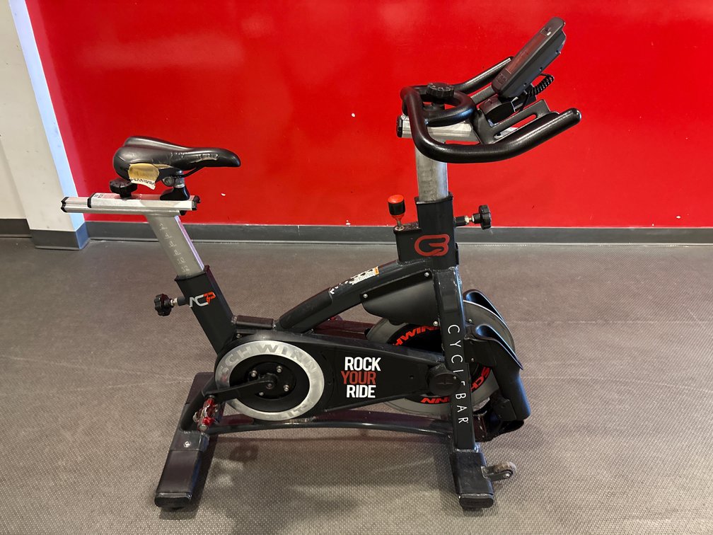Schwinn AC Power Commercial Indoor Cycle (screen does not turn on)