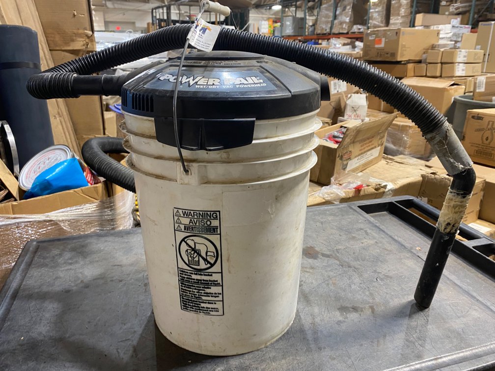 Power Pail Wet/Dry Vacuum (5 Gal)