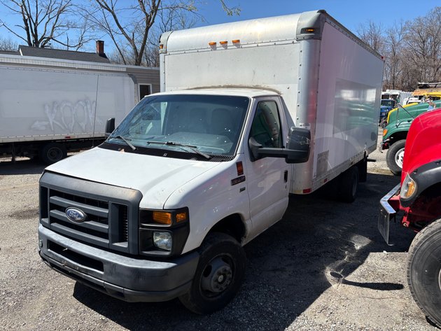 Ford Econoline Cutaway Box Trucks