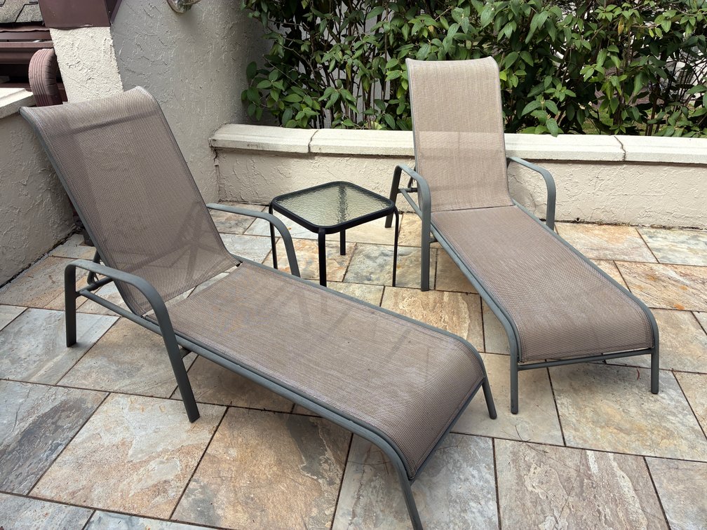 Patio Chaise Lounge Chairs, Table